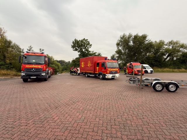 20260827 Ölsperre Stockstadt 5