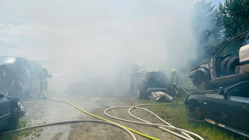 6c2e9733 6fc3 4145 8e3b 83c235fde2c2