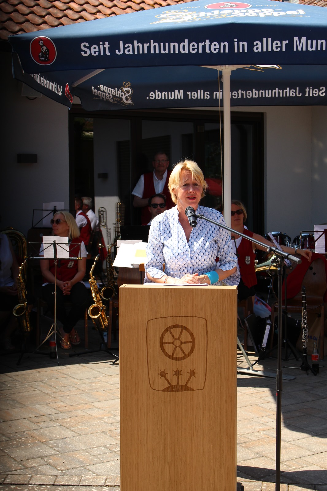 48435a03 5051 417f bcf2 42b240ec1b44