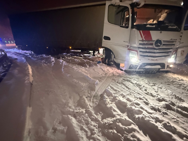 2026 01 26 Schneechaos BAB3 01 klein