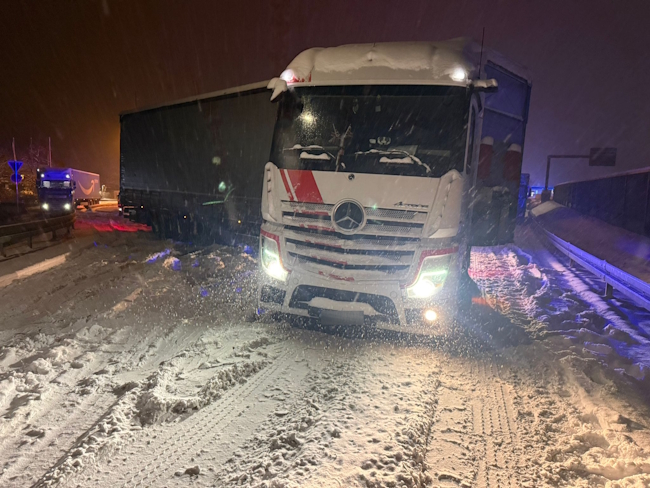 2026 01 26 Schneechaos BAB3 02 klein