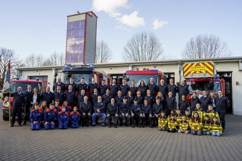 20250301srFwKahl0100001 R4A4114