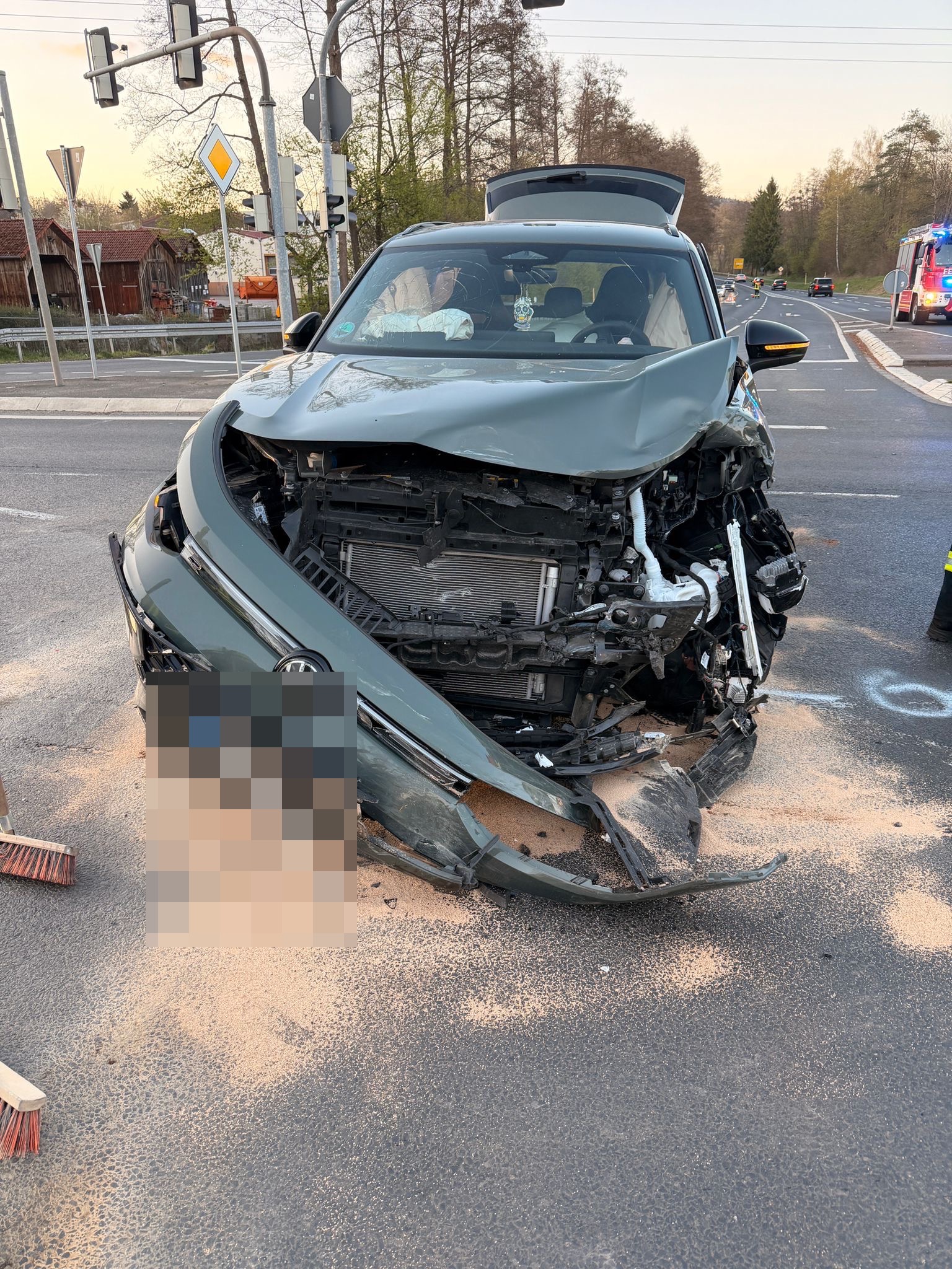 3DAAD933 14DC 4186 B427 B75F4D35FE89 anonymized