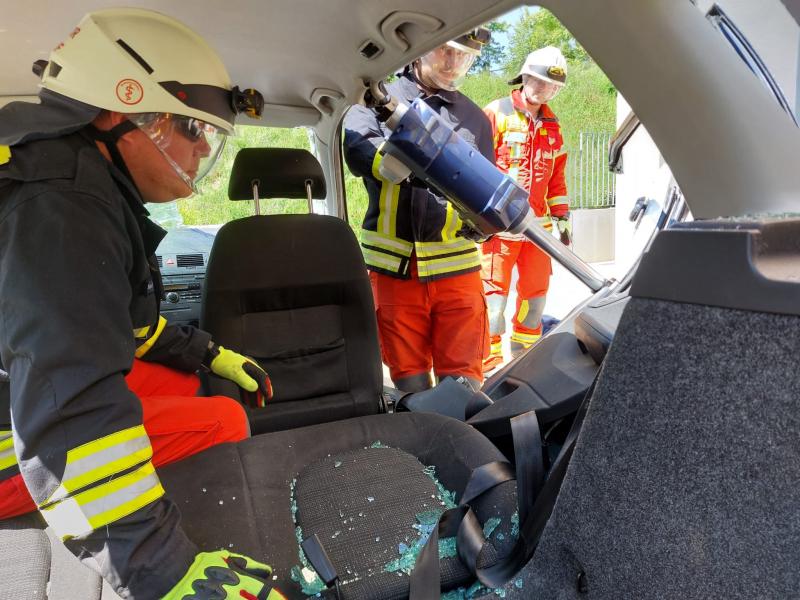 260509 FF Sailauf Ganztagesausbildung THL VU PKW 36