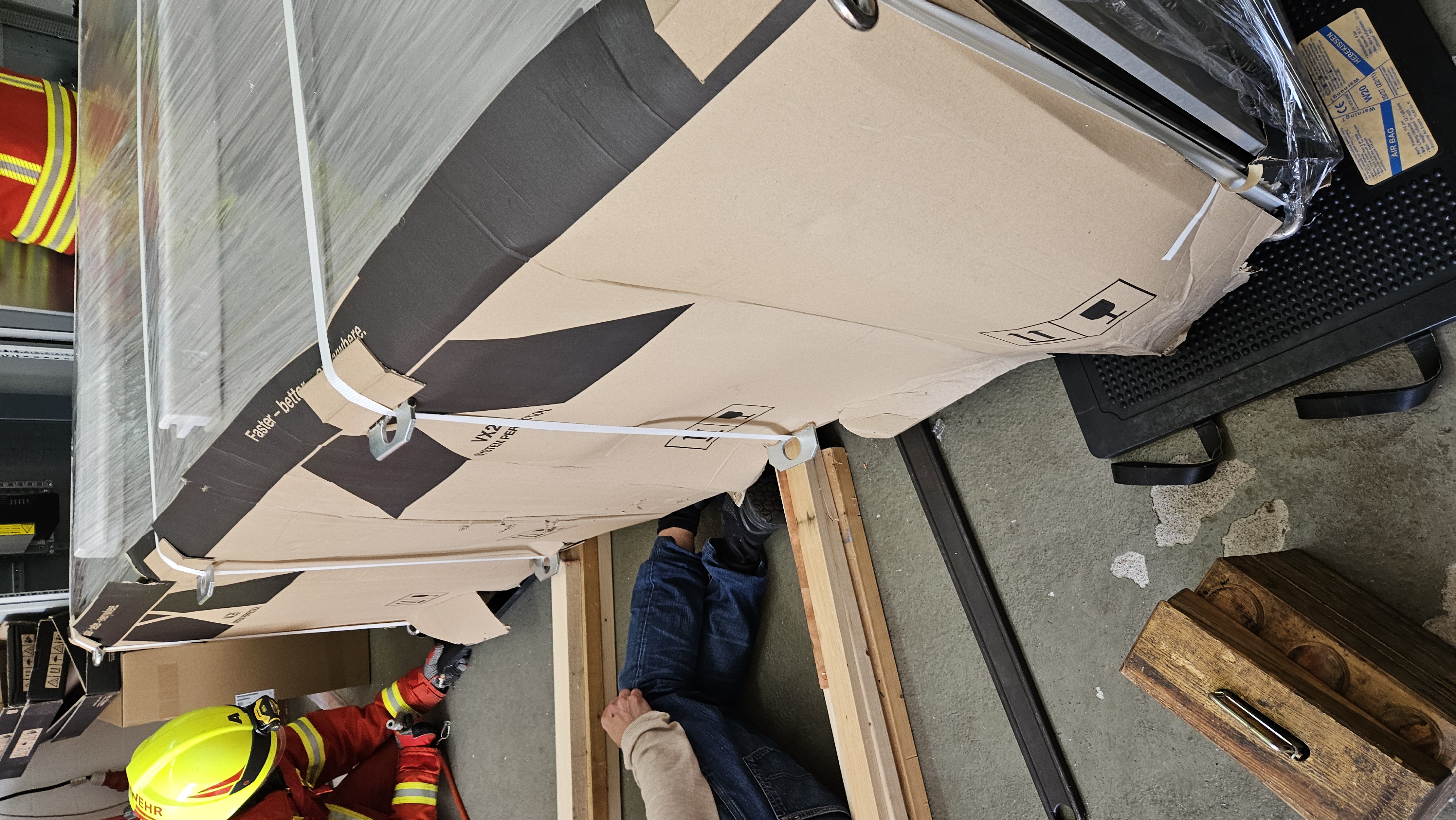 20240918 Arbeitsunfall Heigenbrücken Person eingeklemmt 1