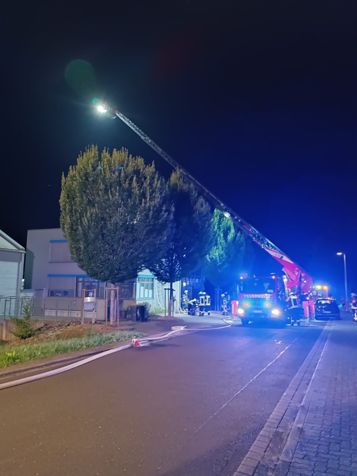 20240810 Nachbarliche Hilfe der FF Großostheim bei Brand in Mömlingen 2