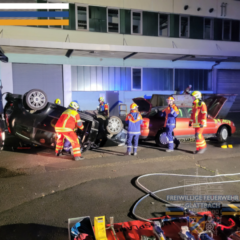 20241021 Übung FF Glattbach und FF Aschaffenburg LZ Damm 1
