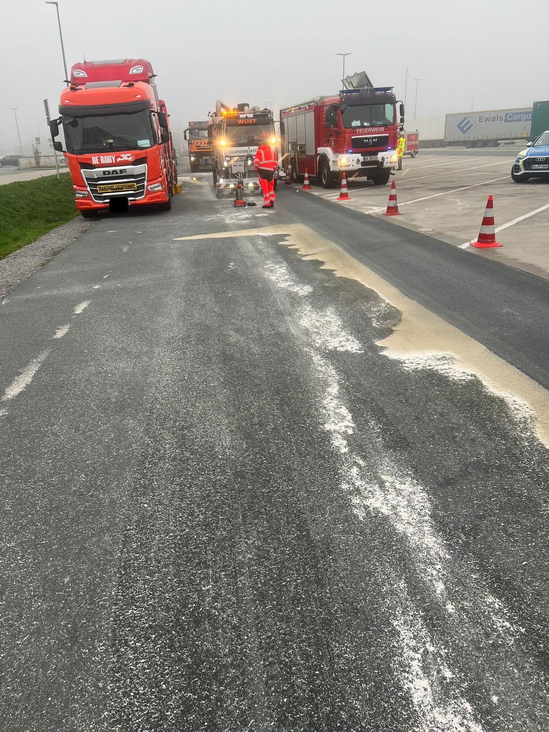 20241105 Ölschaden Rastanlage Rohrbrunn BAB A 3 Weibersbrunn 3