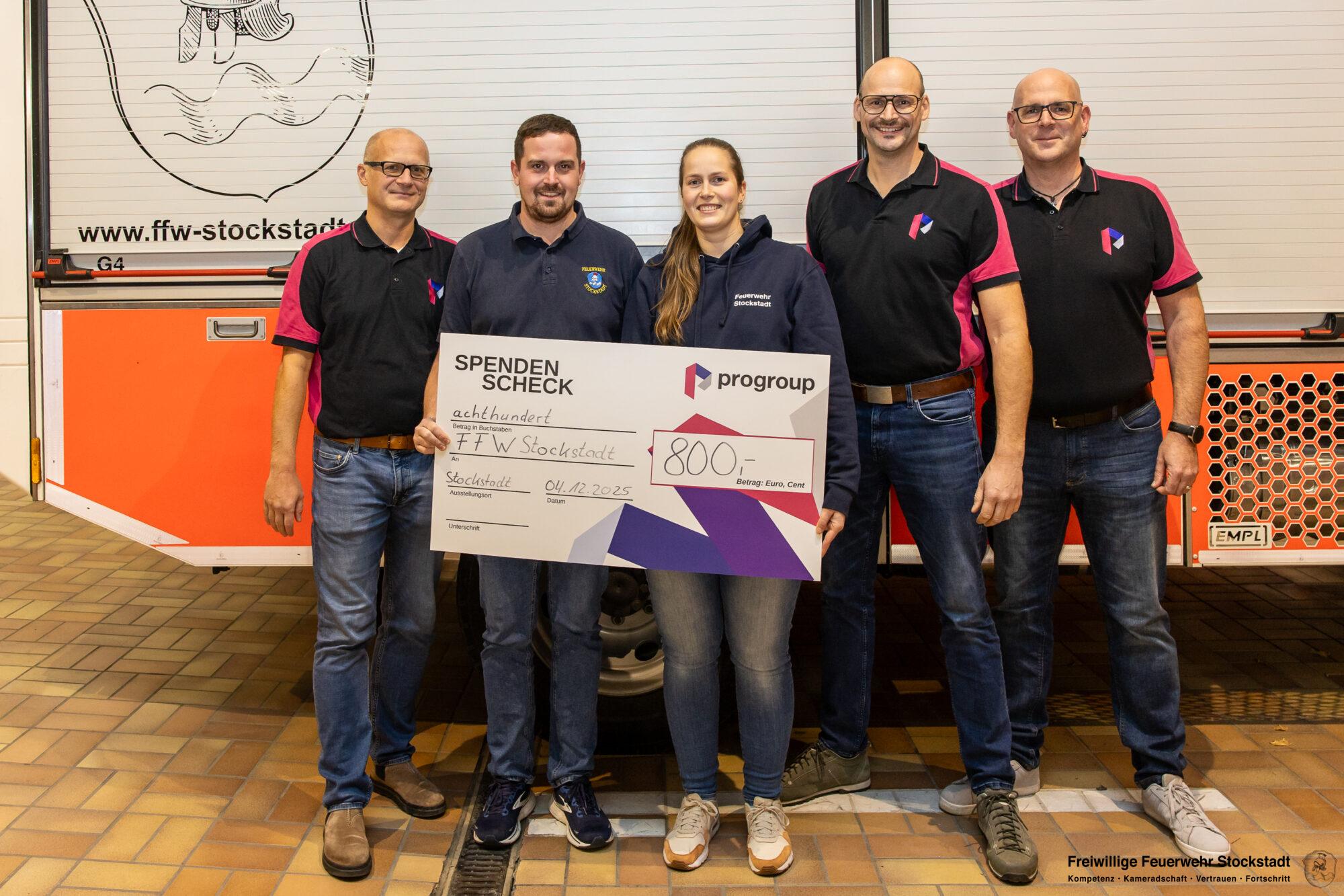 20251204 FF Stockstadt Spendenübergabe der Progroup AG 1