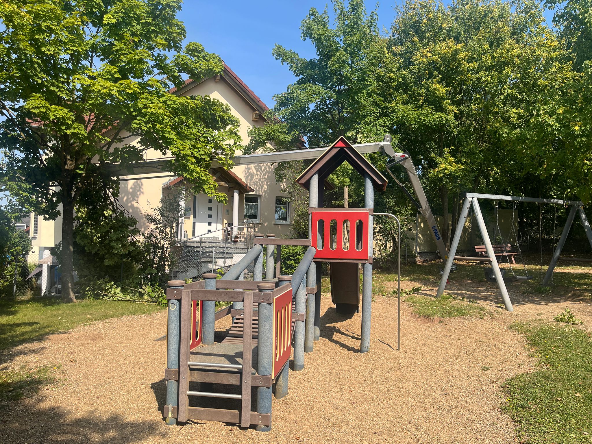 20250820 Arbeitsunfall umgestürzter Kran Bessenbach 5