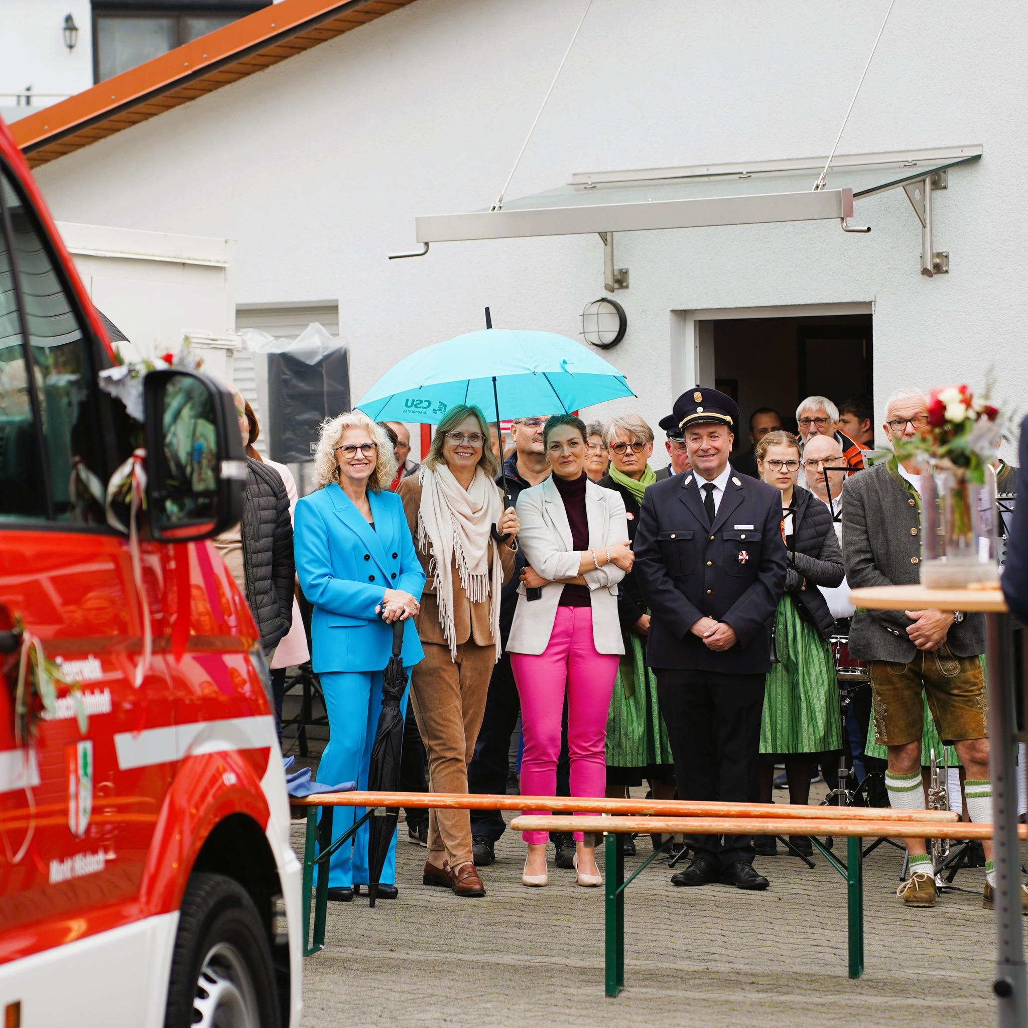 20250927 FF Hösbach Bahnhof Übergabe und Segnung von zwei neuen Fahrzeugen 8