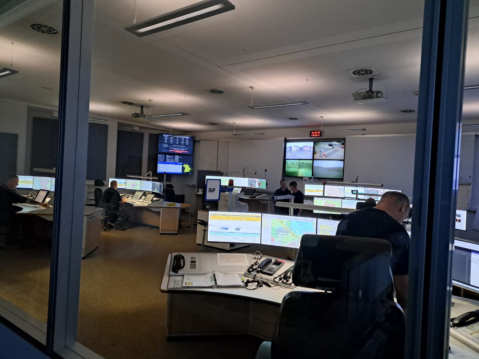 20251008 Alters und Ehrenabteilungen besuchen die ILS 15