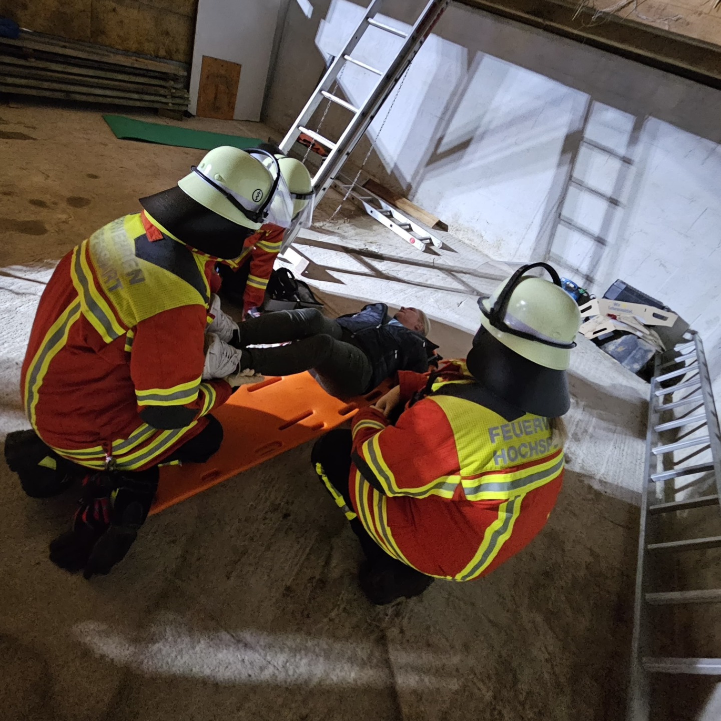 20251013 Übung der Feuerwehrsanitäter Heinrichsthal und Wiesen 4