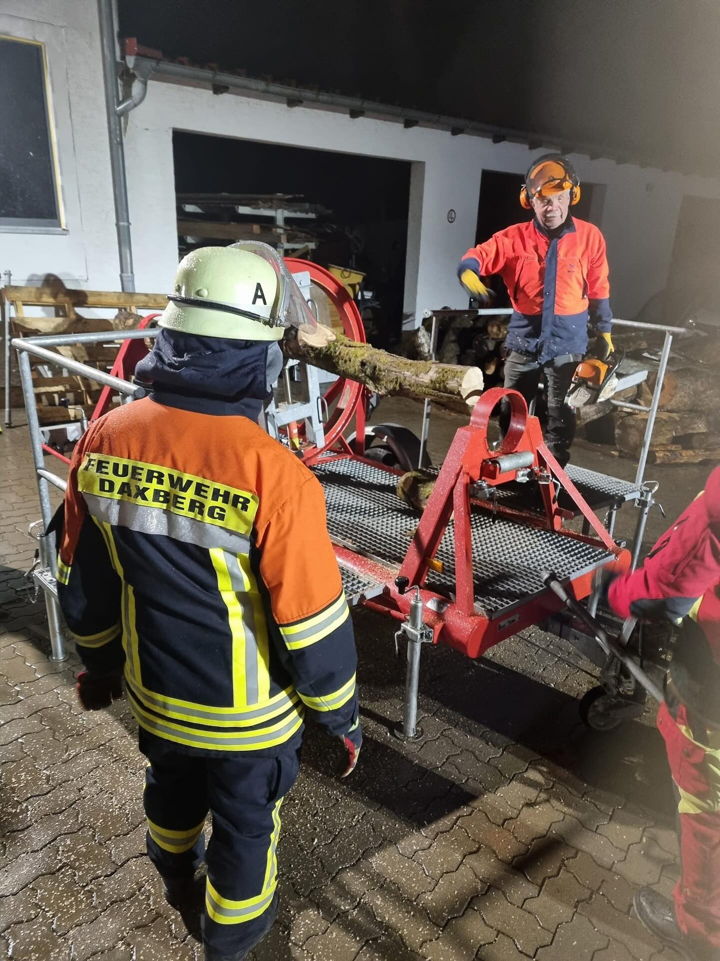 20251027 FF Daxberg Fortbildung für Motorsägenführer 1