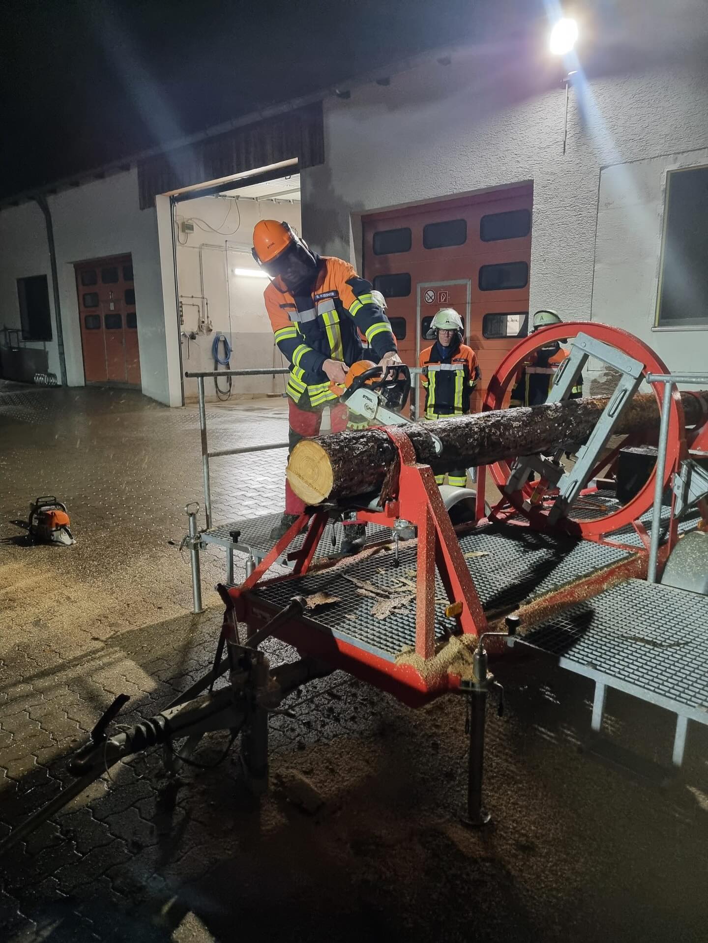 20251027 FF Daxberg Fortbildung für Motorsägenführer 4