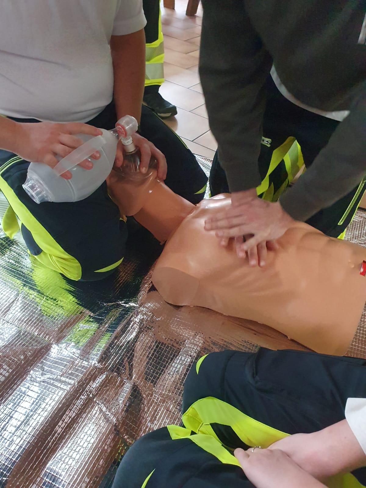 20251025 Seminar Erste Hilfe am Kind in Glattbach 6