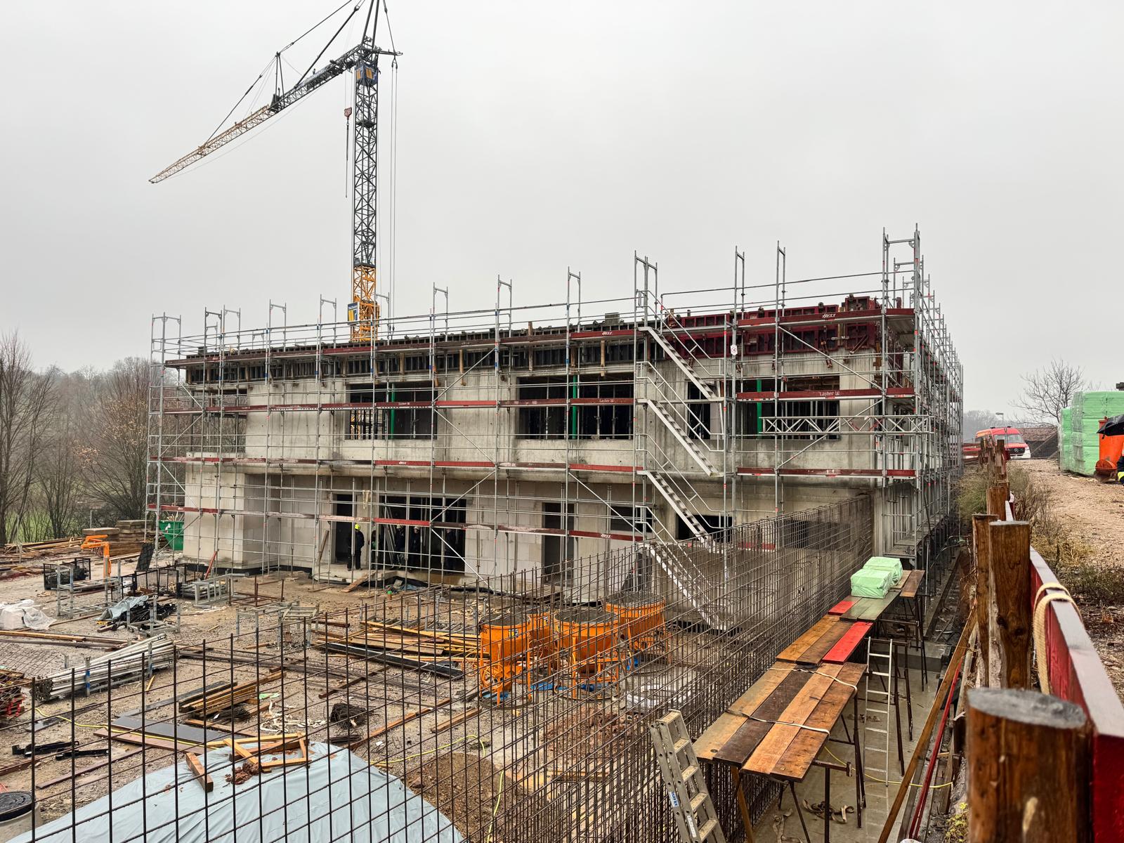 20251130 FF Mömbris Hutzelgrund Baustellenbegehung Neubau Feuerwehrhaus 1