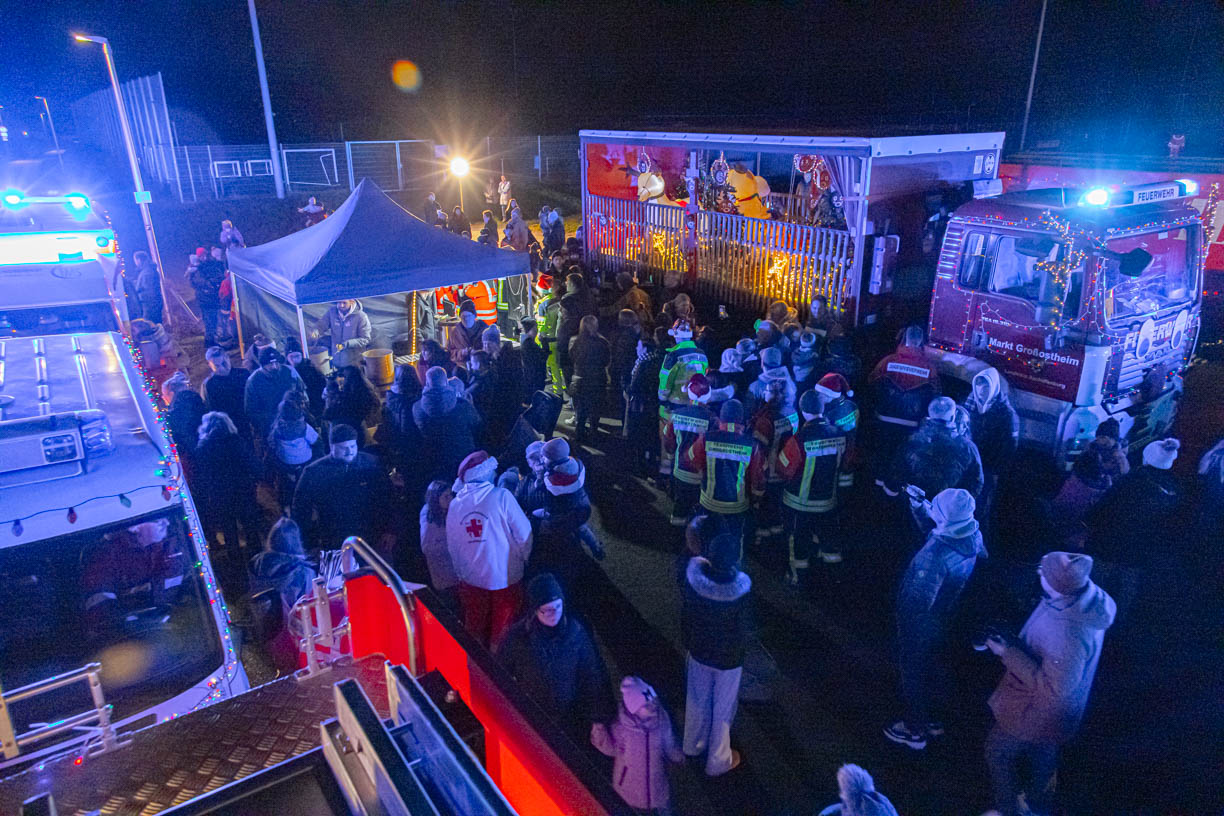 20251214 FF Großostheim Lichterfahrt 2025 60