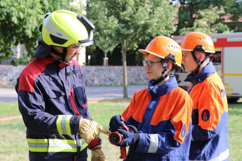 Fotoshooting beim Übungsdienst der JF Schöneiche