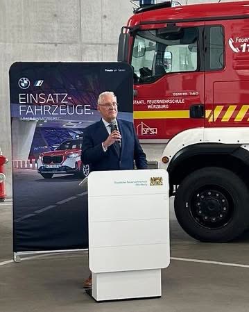 20260918 Feuerwehr Feldküche kocht auf BMW Veranstaltung in der SFS Würzburg 2
